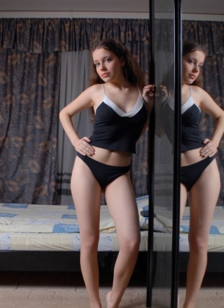 Анкета проститутки Марина - Фото 1, Алёшки, 21 год, №27015